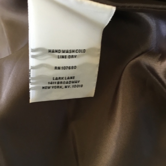 LIKE NEW! PLUS SIZED! Faux Brown Leather Jacket Size 18 - Picture 12 of 13